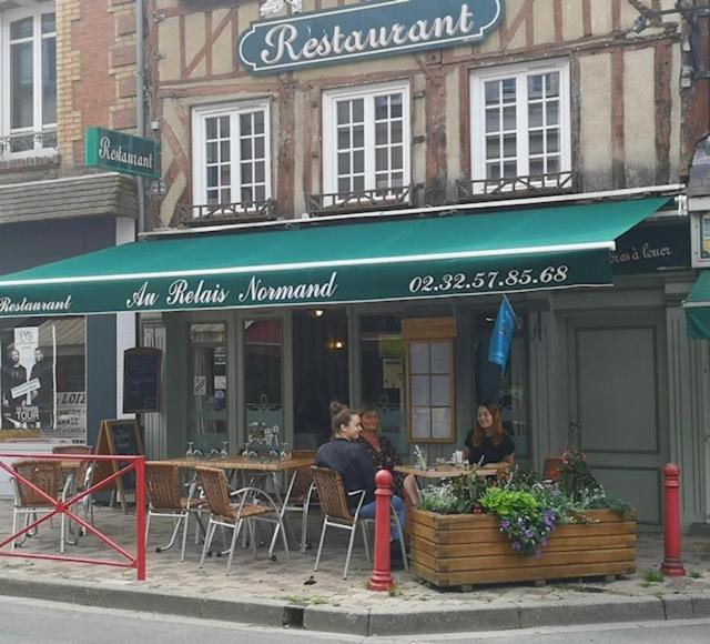 Cormeilles  Logement 2 Pieces Au Relais Normand מראה חיצוני תמונה